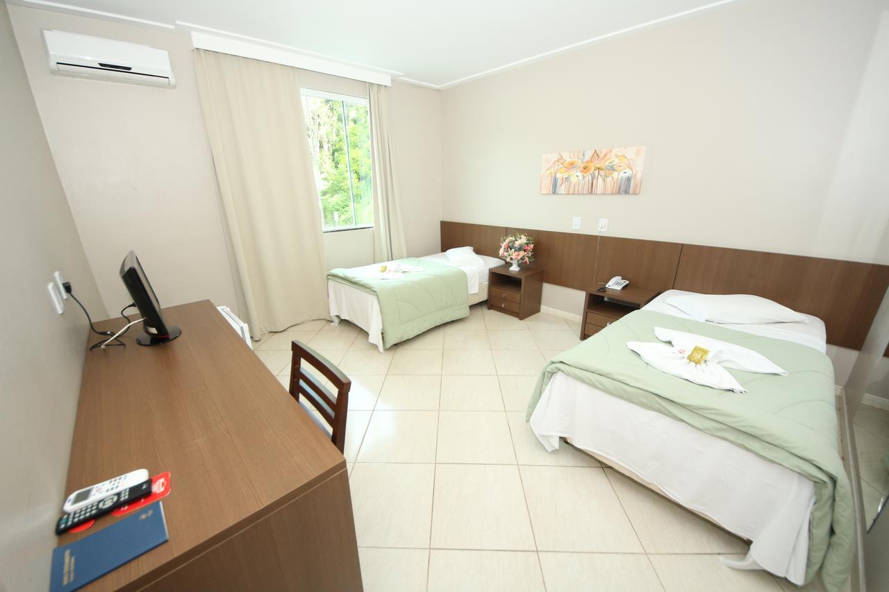 Hotel E Restaurante Bordignon Joaçaba エクステリア 写真